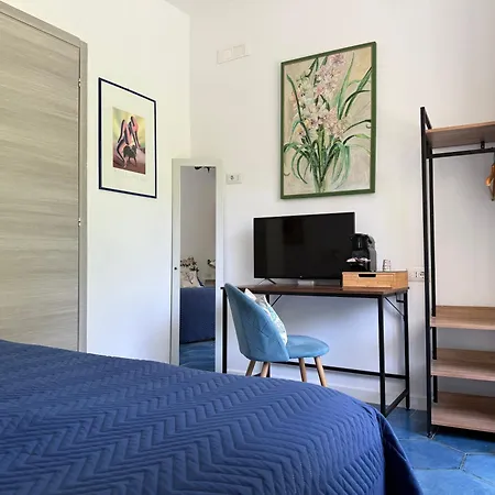 Eliza Art Apartamento *